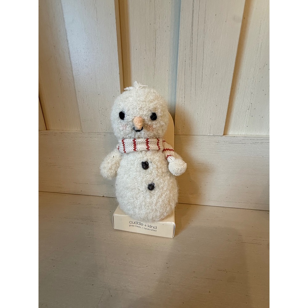 Cuddle + Kind Snowman Hand Knit Doll White Baby 7" Plush Toy  NWT